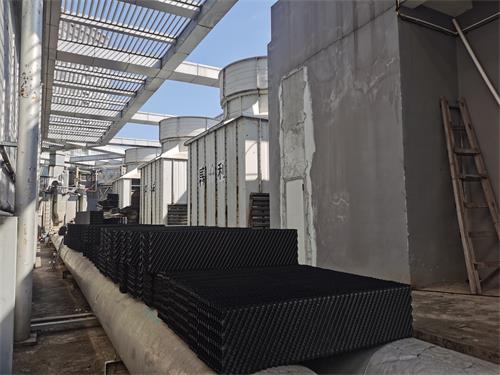 冷卻塔填料堵塞怎么辦 <a href=http://m.gxdmj.com/tags/21_0.html target=_blank class=infotextkey>冷卻塔填料</a>堵塞怎么辦